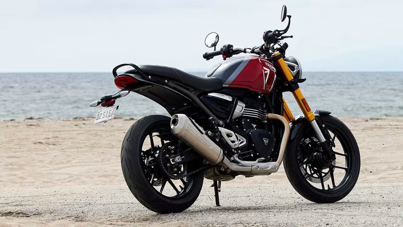 Автентичен Triumph Стил